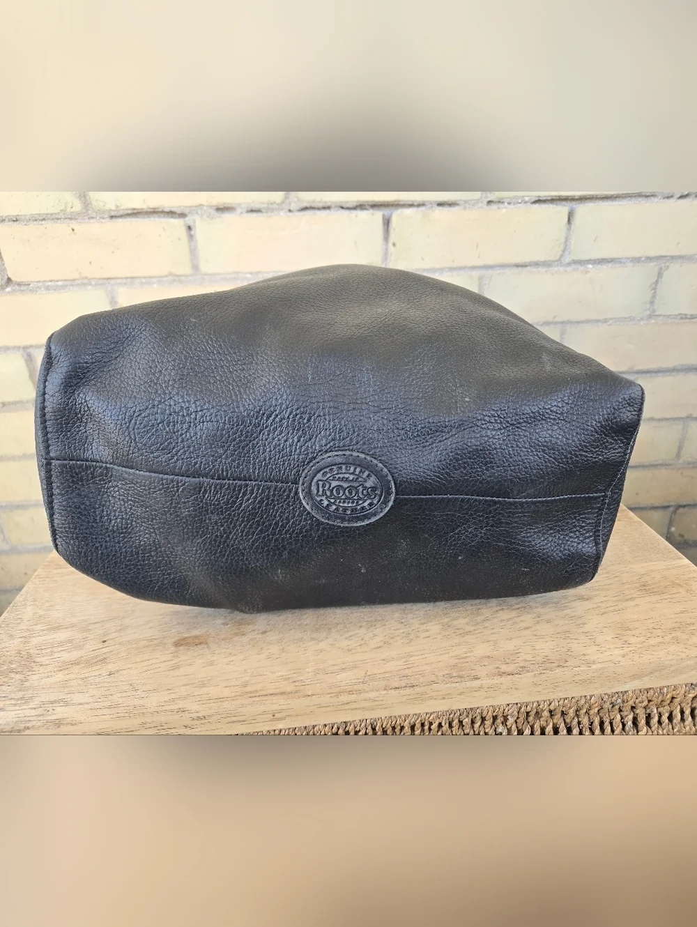 Roots Leather Tote - Picture 4 of 11